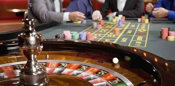 Antarmuka pertaruhan MMA di aplikasi 777singa dengan odds real-time dan slip taruhan